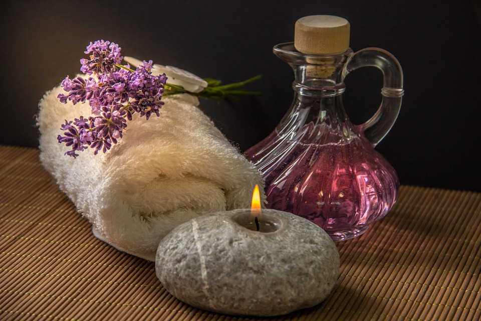 masaż i aromaterapia